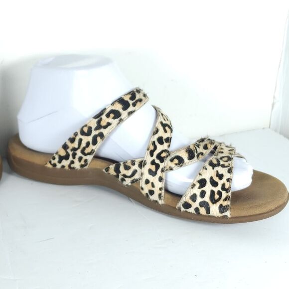 Taos Women’s Double U US9 Leather Calf Hair Cheetah Flat Thong Sandals Shoes - Picture 7 of 16